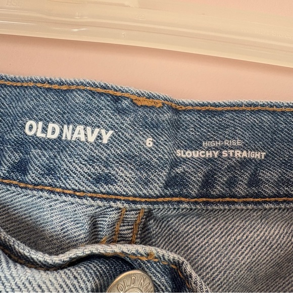❤️Old Navy Light Blue High Rise Slouchy Straight Jeans with Distressing - Picture 3 of 5